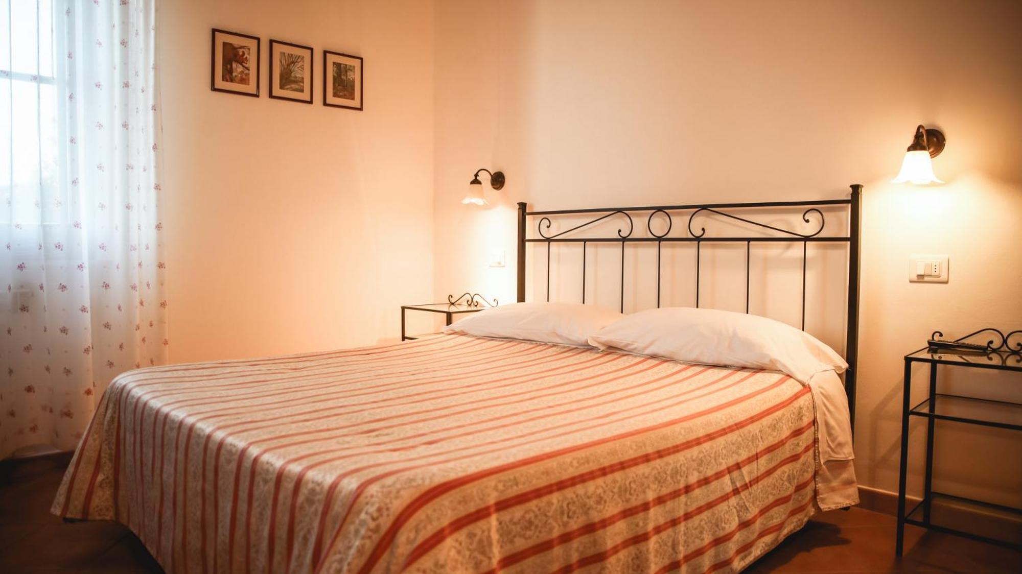 Agriturismo Poggio Alle Calle Saturnia Luaran gambar