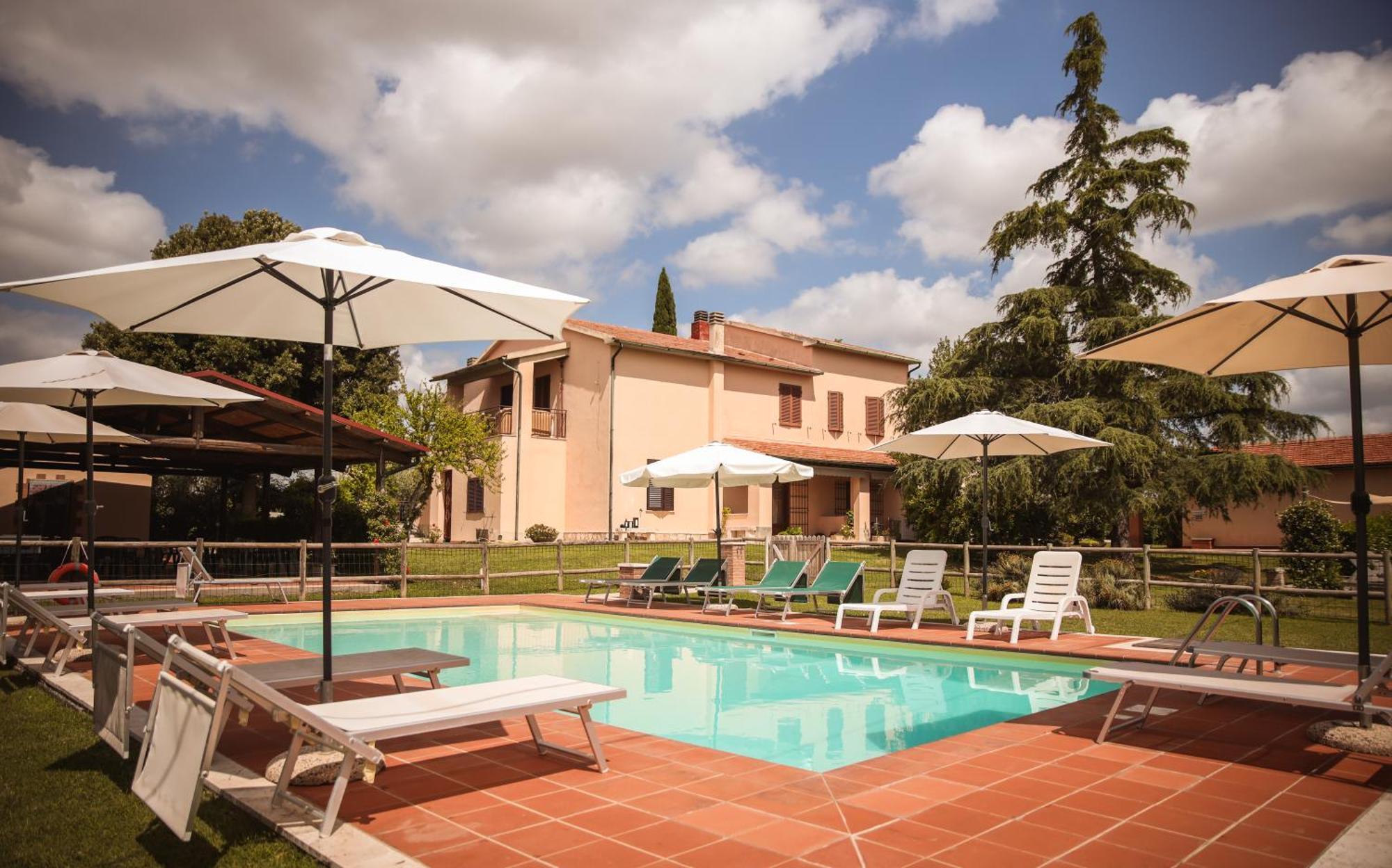 Agriturismo Poggio Alle Calle Saturnia Luaran gambar