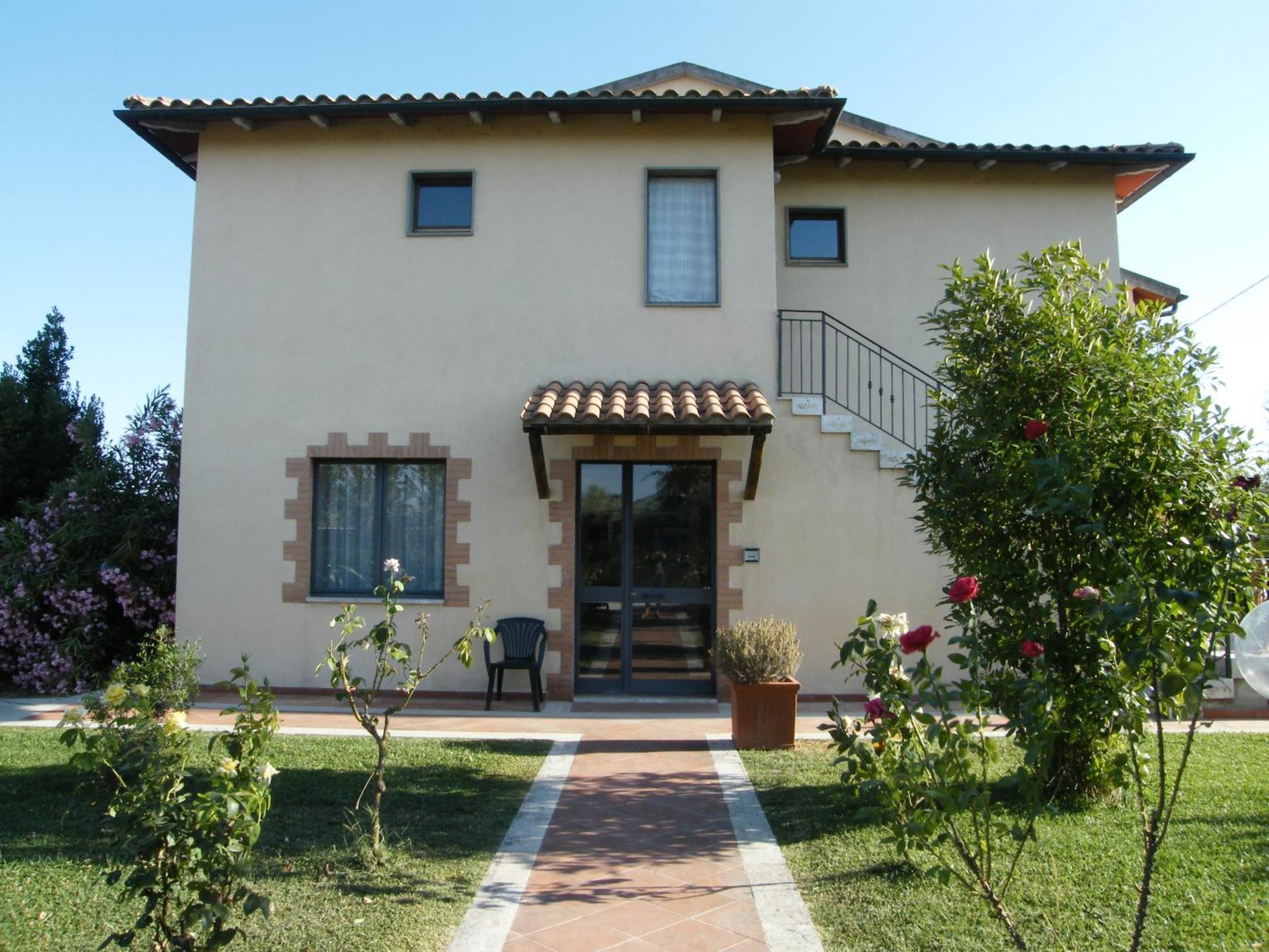 Agriturismo Poggio Alle Calle Saturnia Luaran gambar